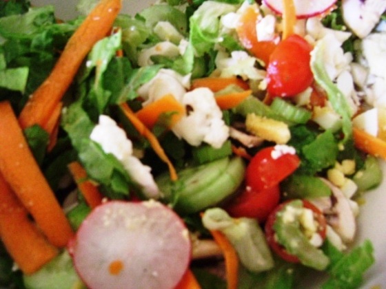 Salad + Dessing  = Delicious!