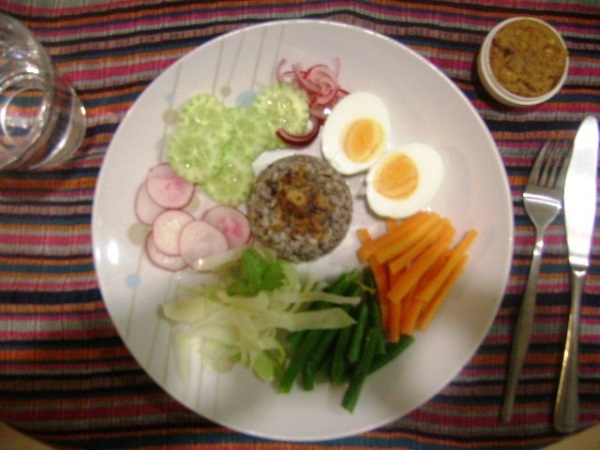 Balinese Rice with Peanut Sauce