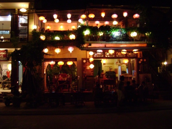 Cafe at Night - Hoi An